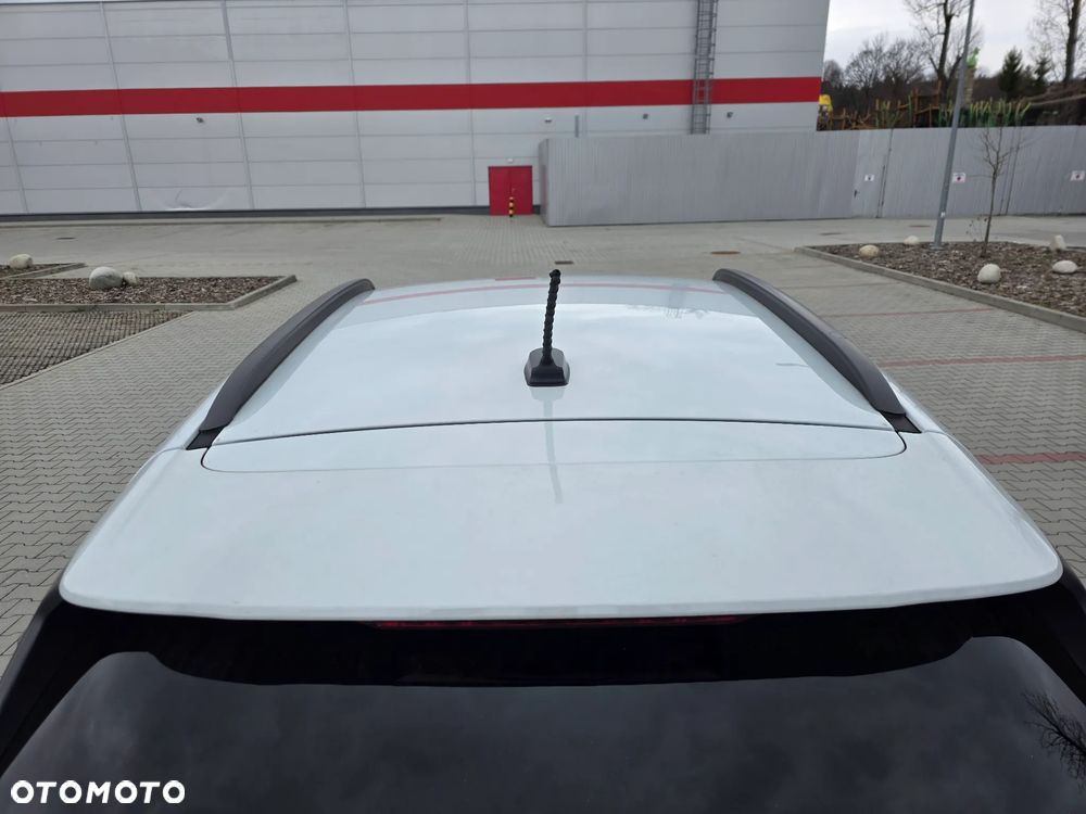Hyundai Kona - 11