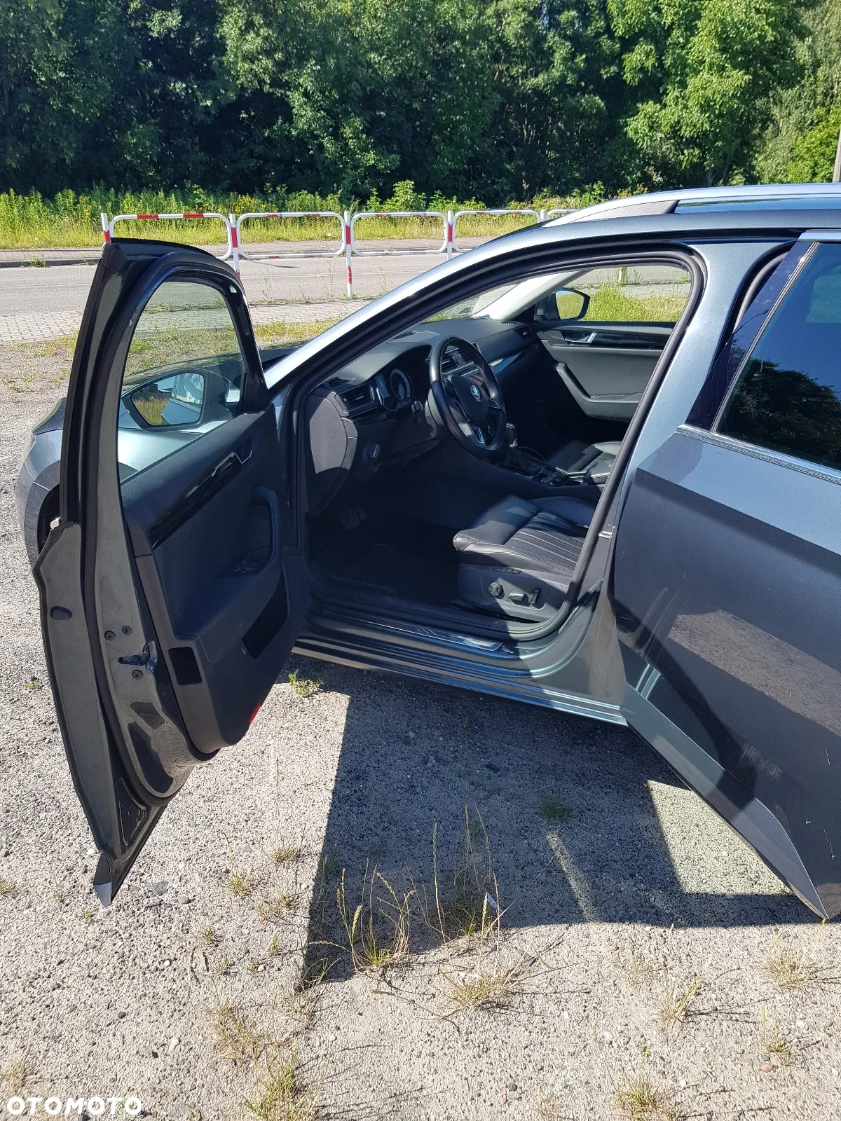 Skoda Superb 2.0 TSI 4x4 L&K DSG - 2