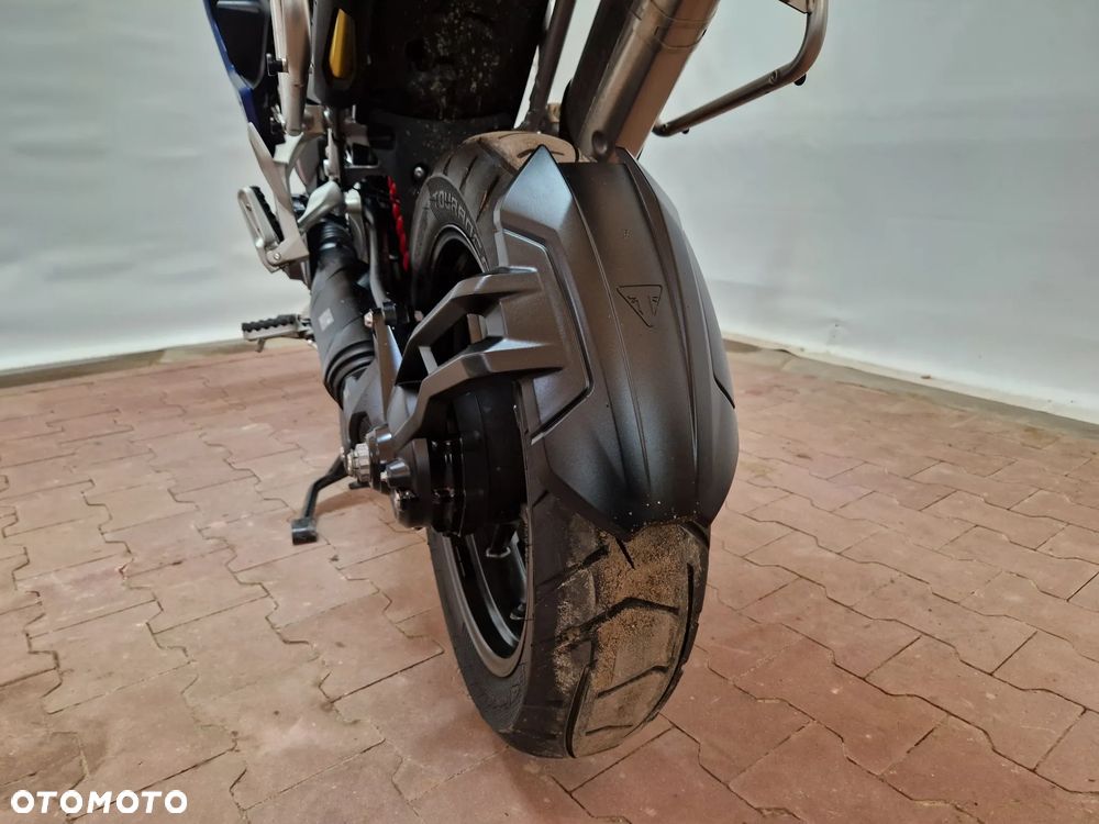 Triumph Tiger - 32