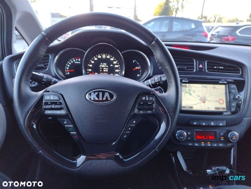 Kia Ceed 1.6 GDI DCT Spirit - 8