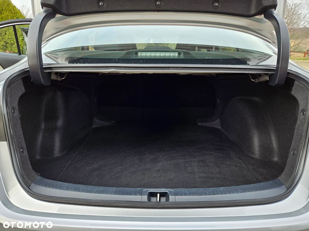 Toyota Corolla 1.5 Comfort - 26