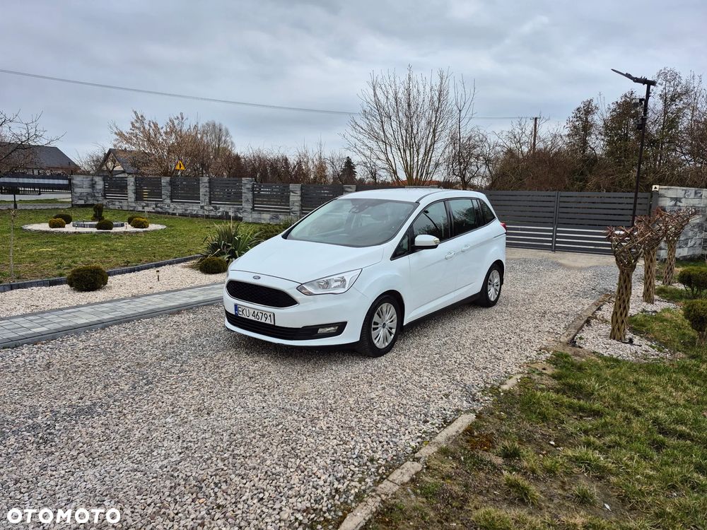Ford Grand C-MAX - 21