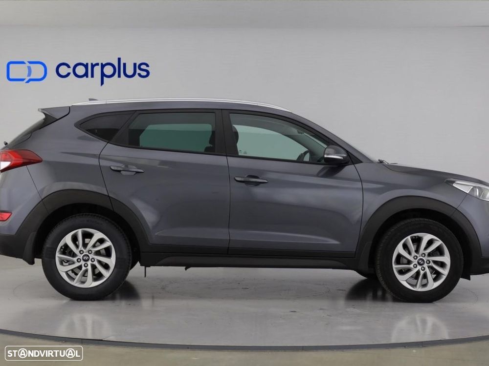 Hyundai Tucson 1.7 CRDi Premium - 8