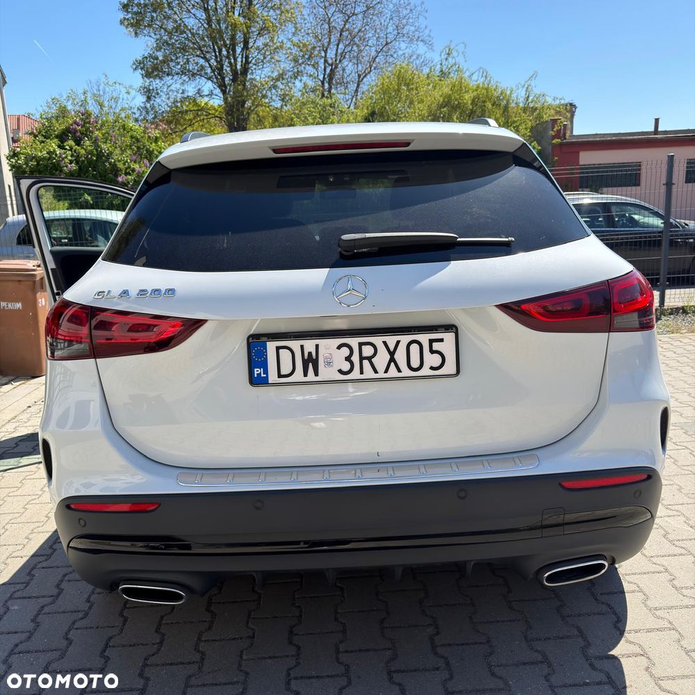Mercedes-Benz GLA 200 AMG Line - 12