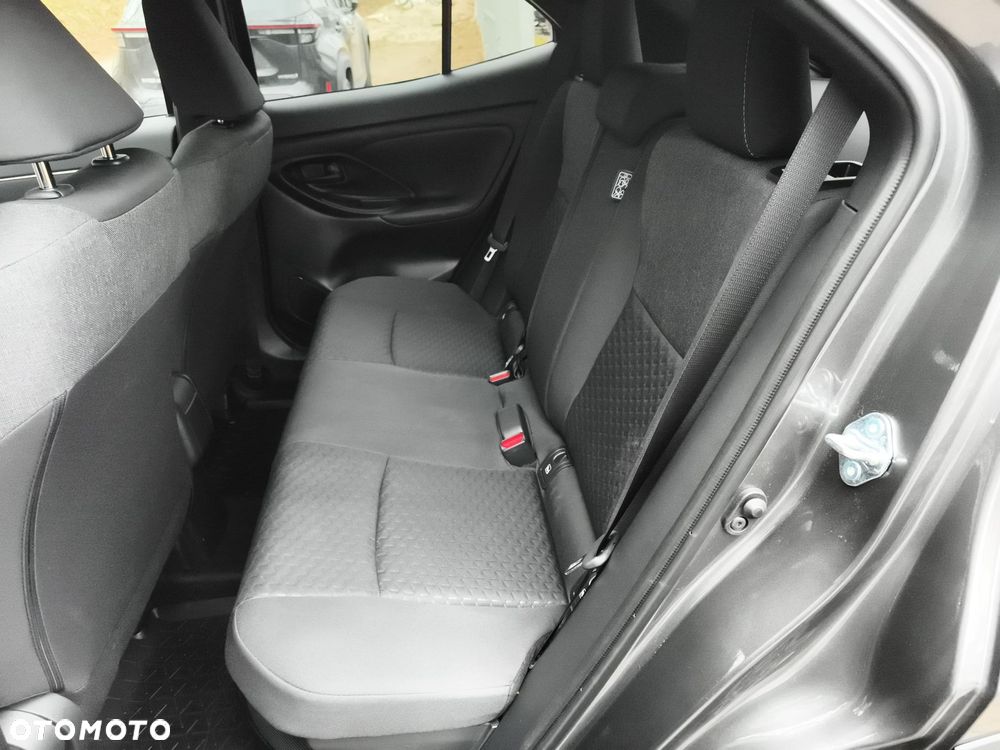 Toyota Yaris Cross Hybrid 1.5 Style - 14