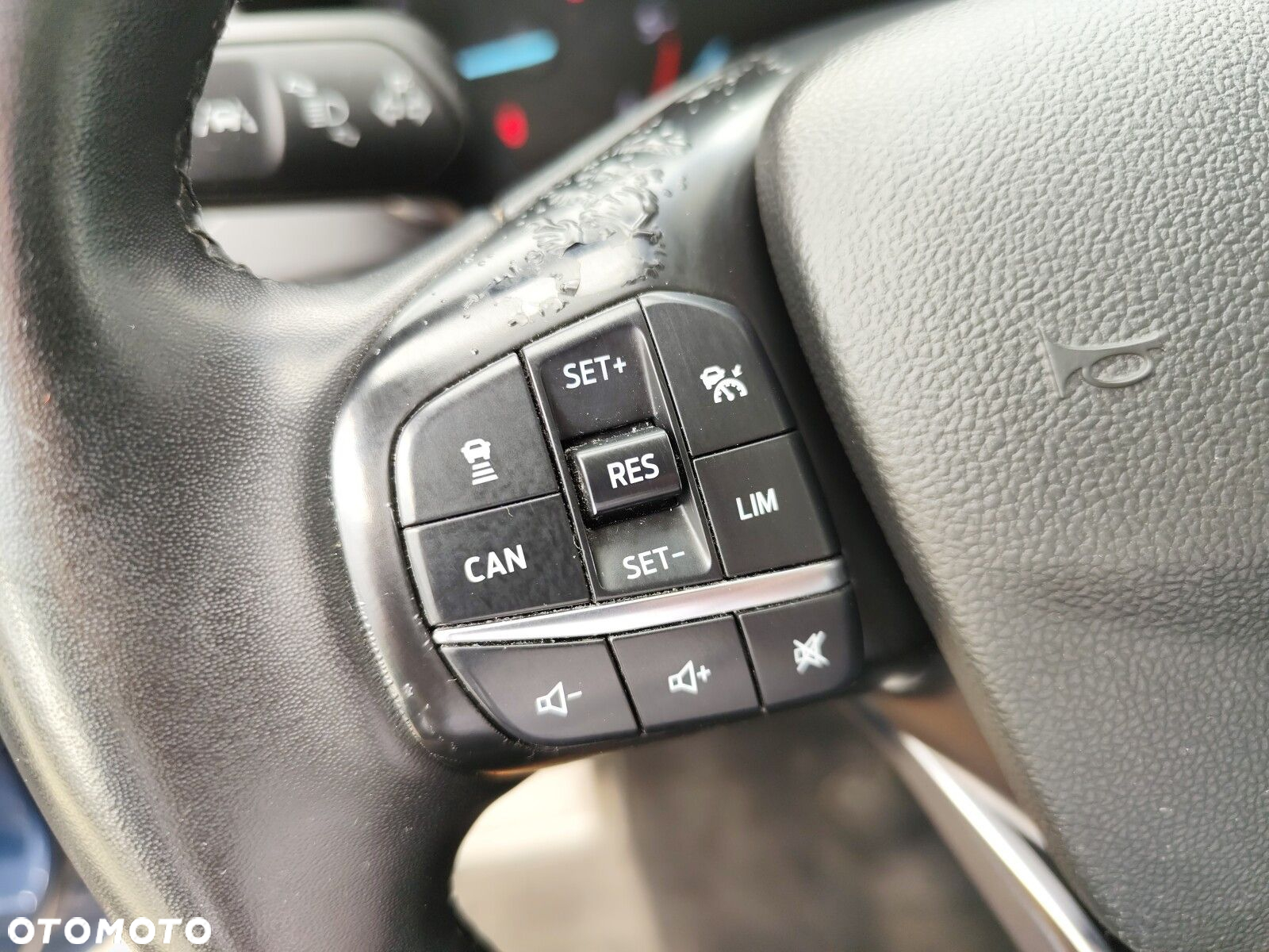 Ford Focus - 21