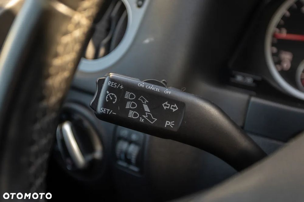 Volkswagen Tiguan 2.0 TDI BlueMot Sport&Style - 25