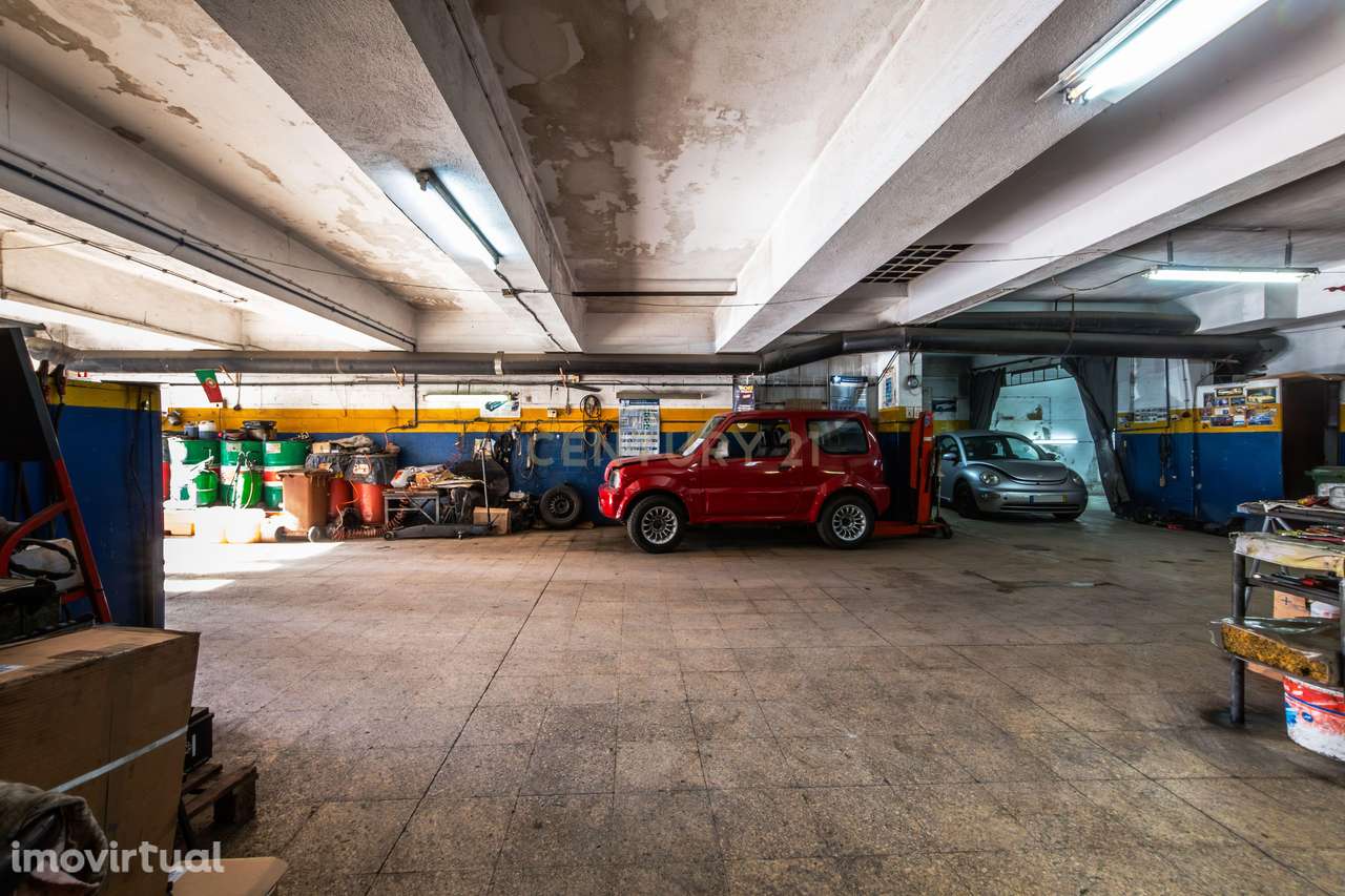 Armazém de 199 m2 na Cova da Piedade, Arrendamento. - Grande imagem: 3/21