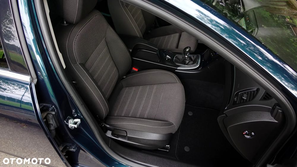 Opel Insignia 2.0 CDTI Cosmo S&S - 12