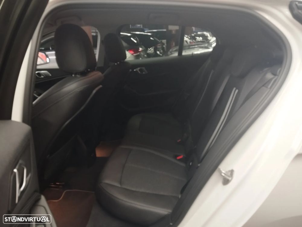 BMW 116 d Line Sport Auto - 13