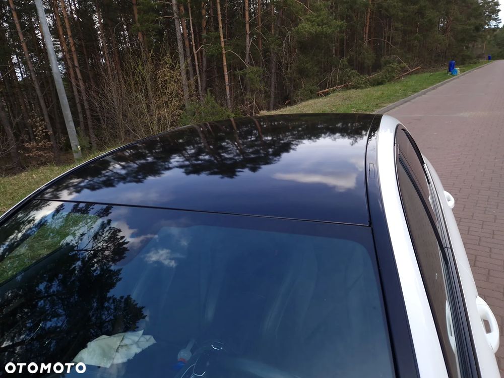 Mercedes-Benz Klasa E 220 d 4-Matic 9G-TRONIC - 9