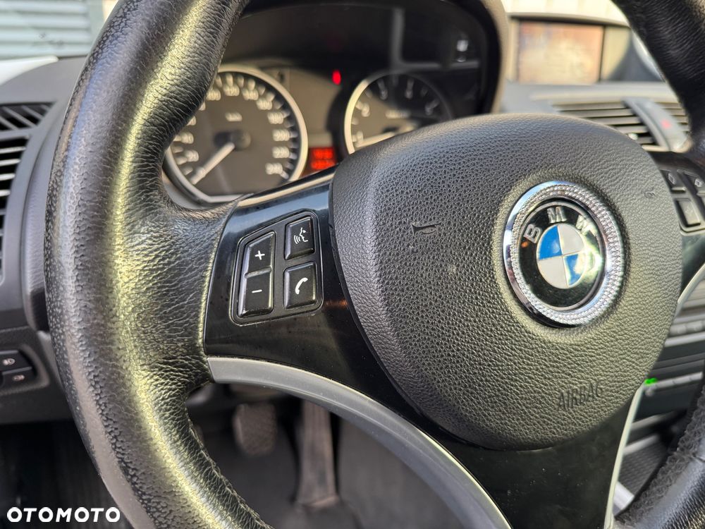 BMW Seria 1 - 37