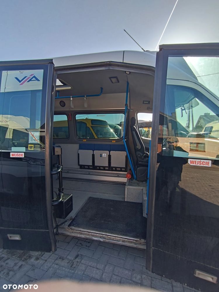 Mercedes-Benz Sprinter Mid City - 4