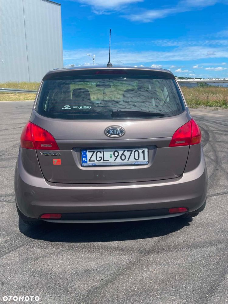 Kia Venga 1.4 M - 5