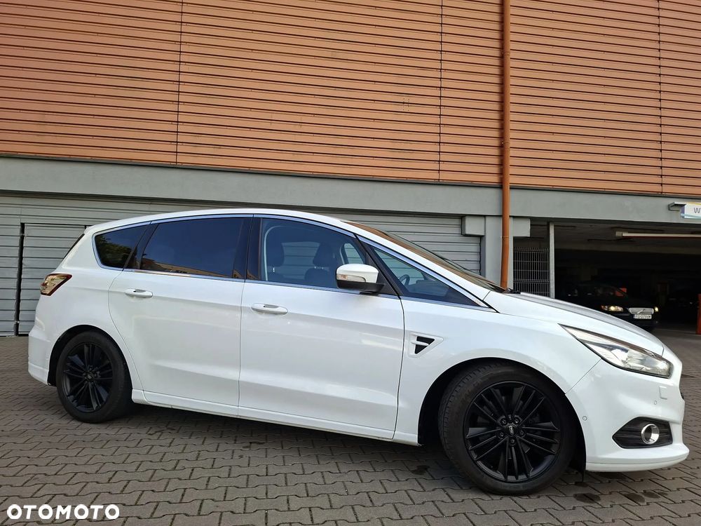Ford S-Max 2.0 TDCi Titanium PowerShift - 12