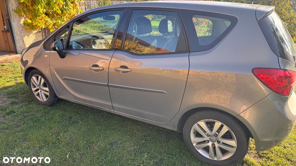 Opel Meriva 2010 photo 5