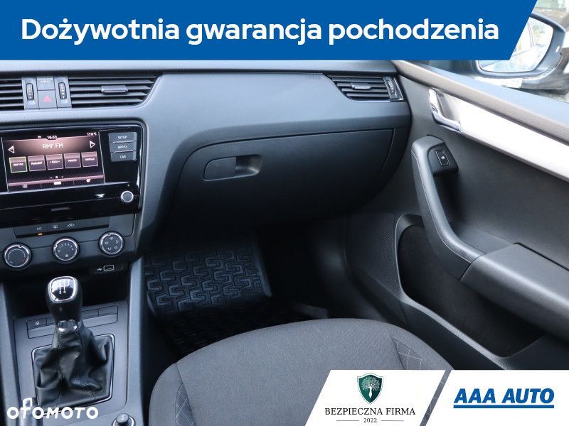 Skoda Octavia - 9