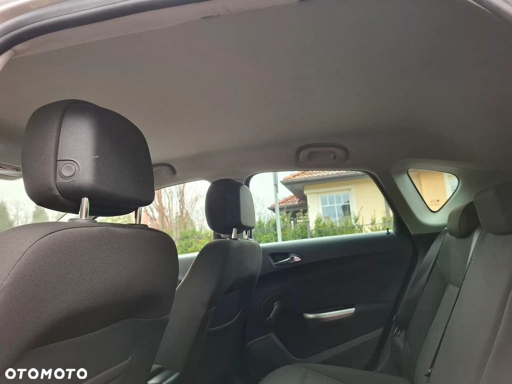 Opel Astra 1.4 Turbo Active - 34