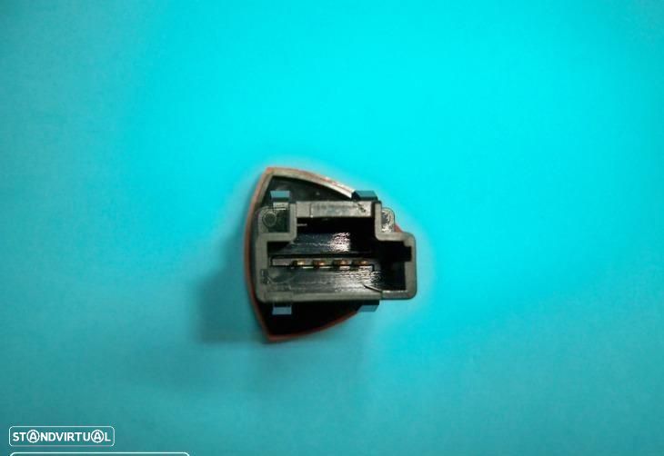 Botão 4 piscas renault / Opel Novo - 4