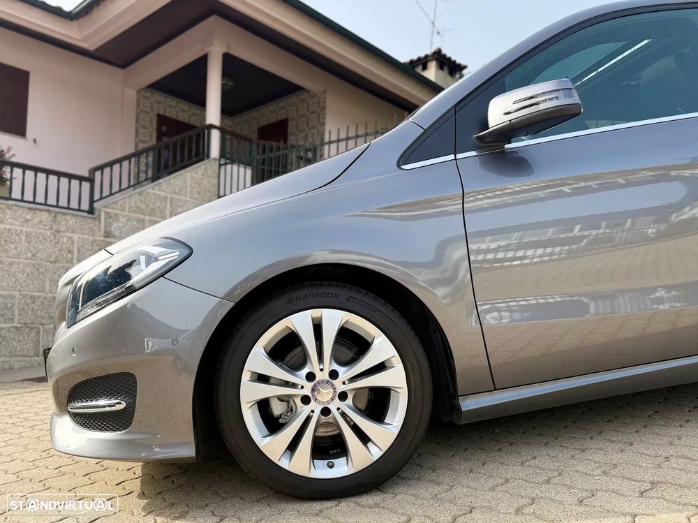 Mercedes-Benz B 180 d Style - 2