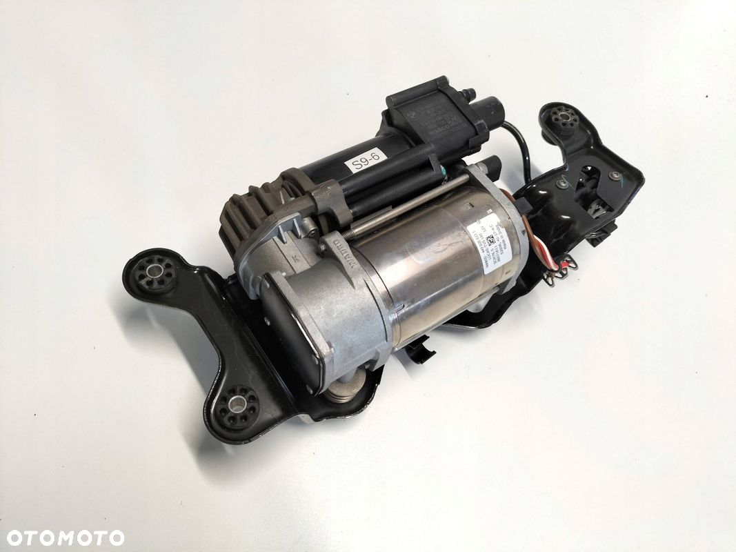SPRĘŻARKA POMPA KOMPRESOR ZAWIESZENIA BMW F16 X5 F15 F85 F86 6875177 - 1