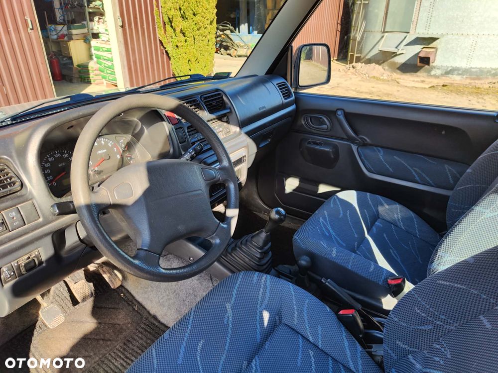 Suzuki Jimny 1.3 - 5