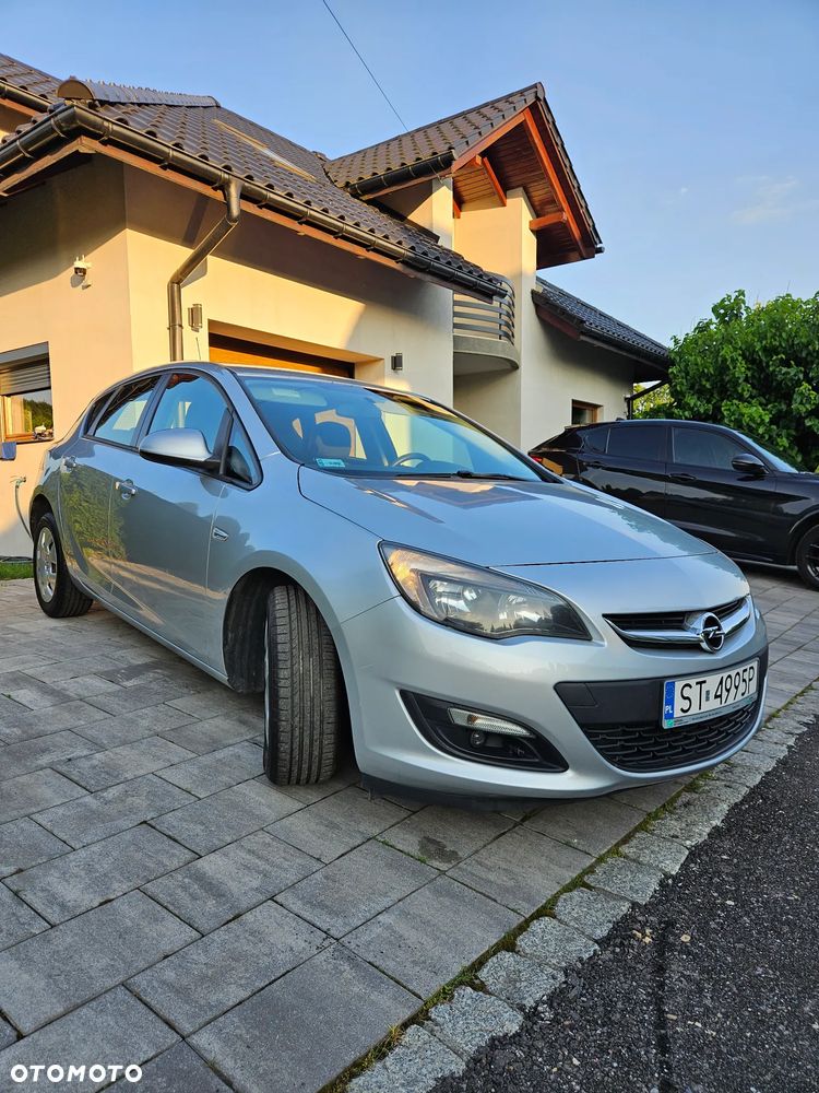 Opel Astra 1.6 Essentia - 14