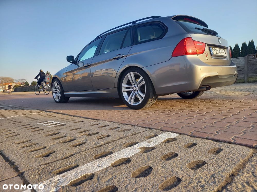 BMW Seria 3 318d - 3