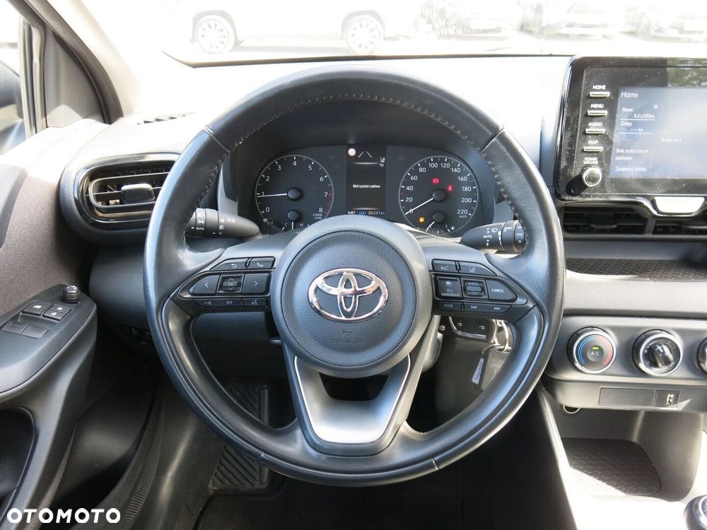 Toyota Yaris 1.5 Comfort - 13