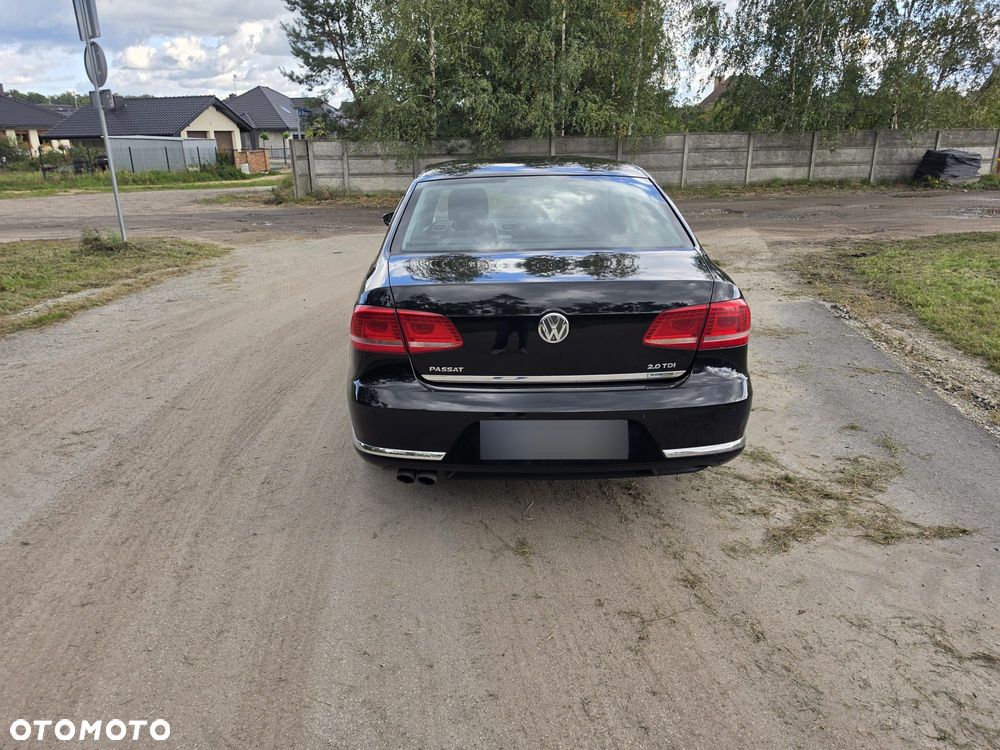 Volkswagen Passat - 7