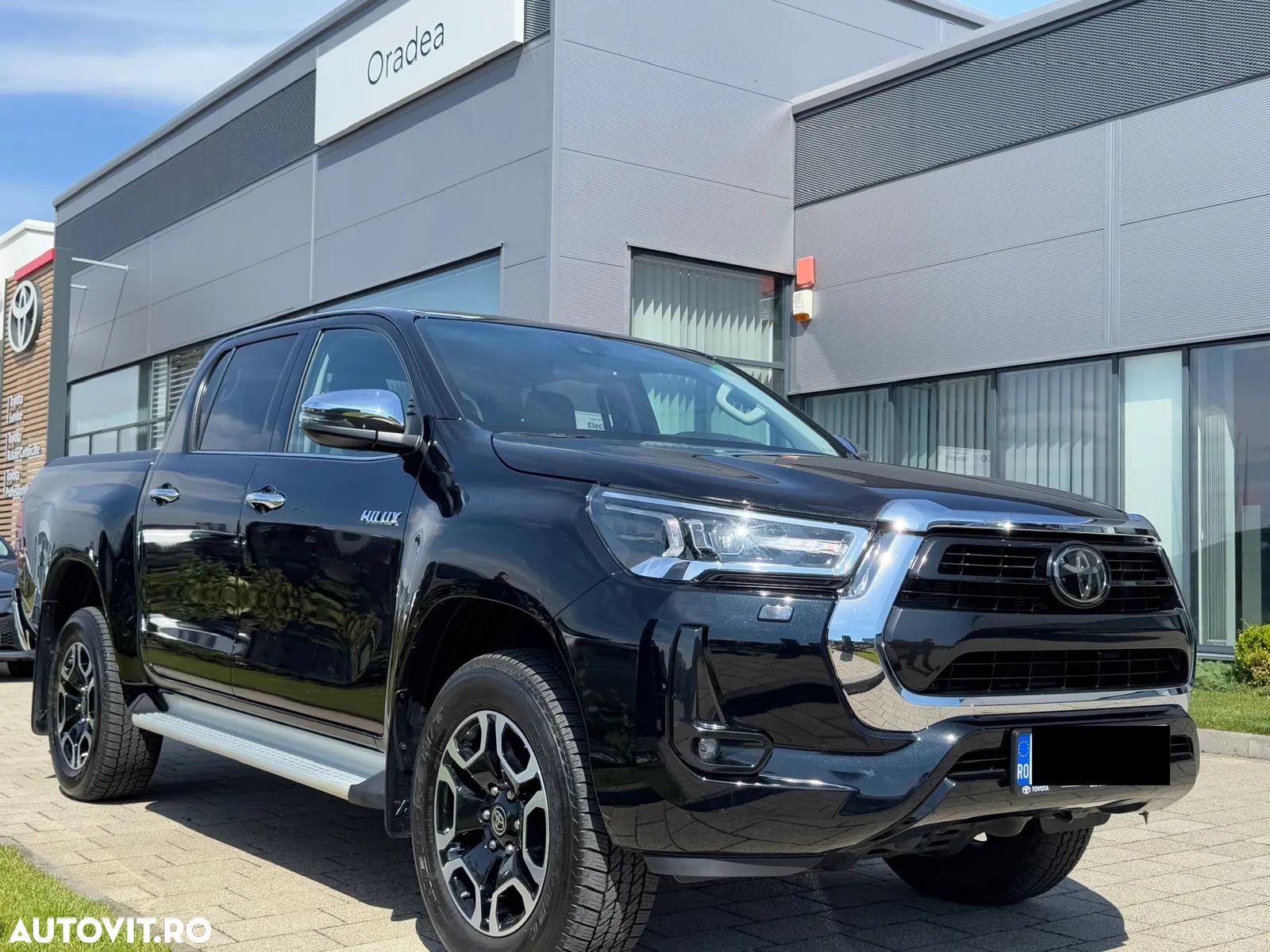 Toyota Hilux 2.4D 150CP 4x4 Double Cab AT Executive - 1