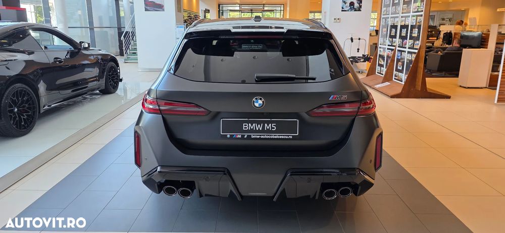 BMW M5 xDrive AT PHEV - 3