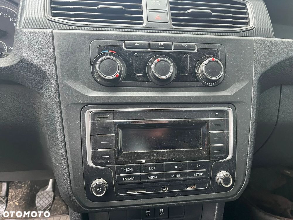 Volkswagen Caddy - 4