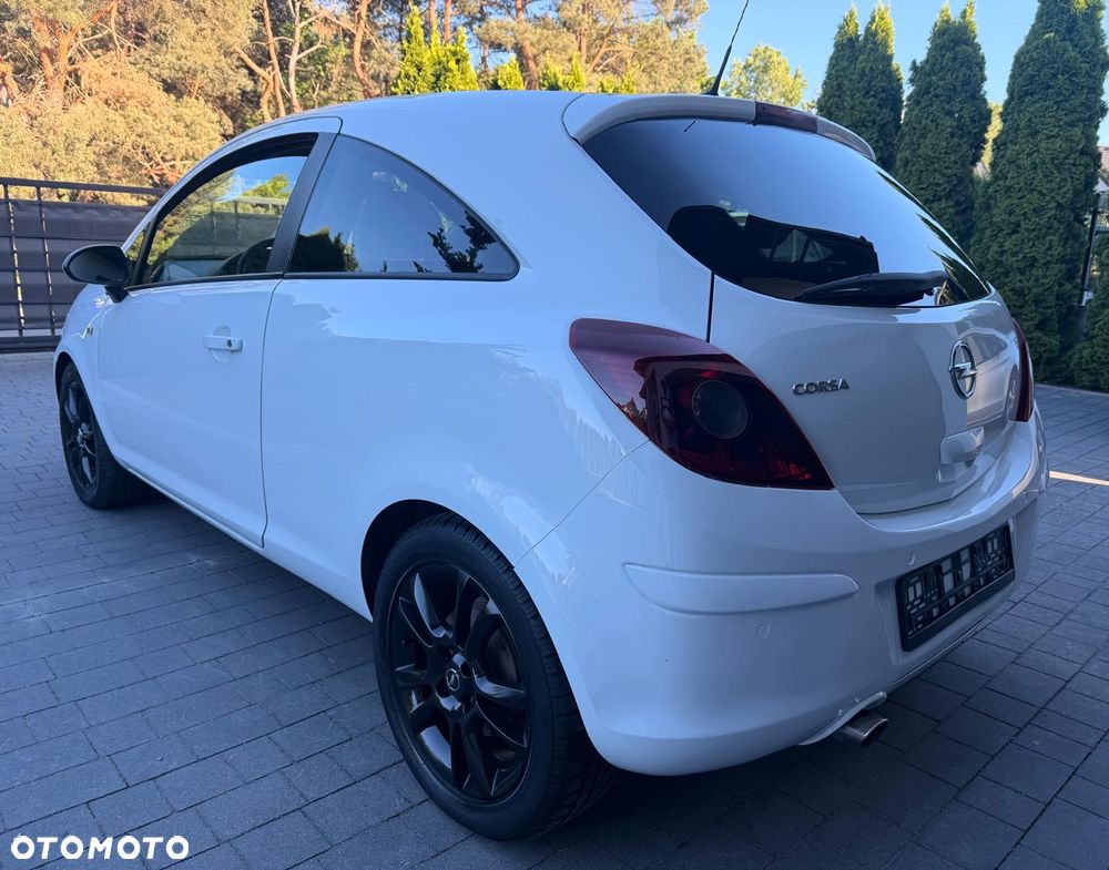 Opel Corsa 1.4 16V Color Edition - 7
