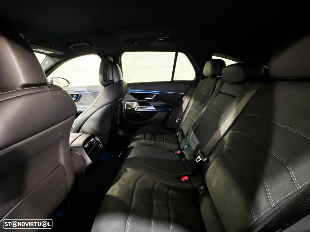 Mercedes-Benz E 300 de AMG Line 4Matic - 10