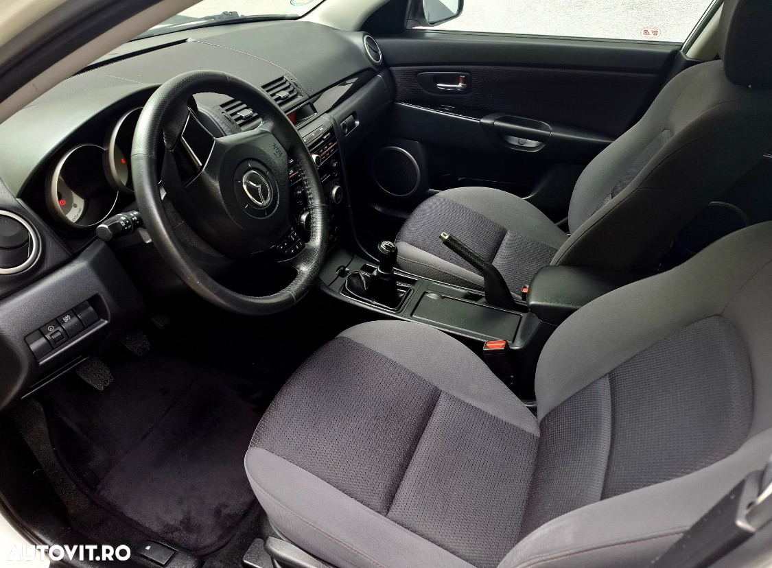 Mazda 3 1.6 MZR Edition - 5