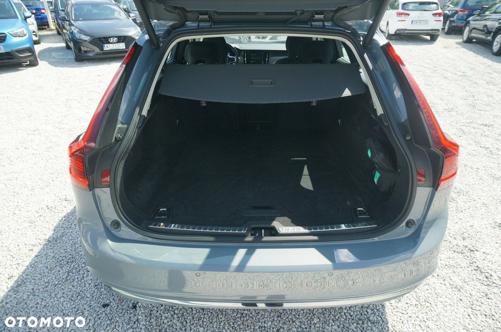 Volvo V90 D5 AWD Inscription - 33