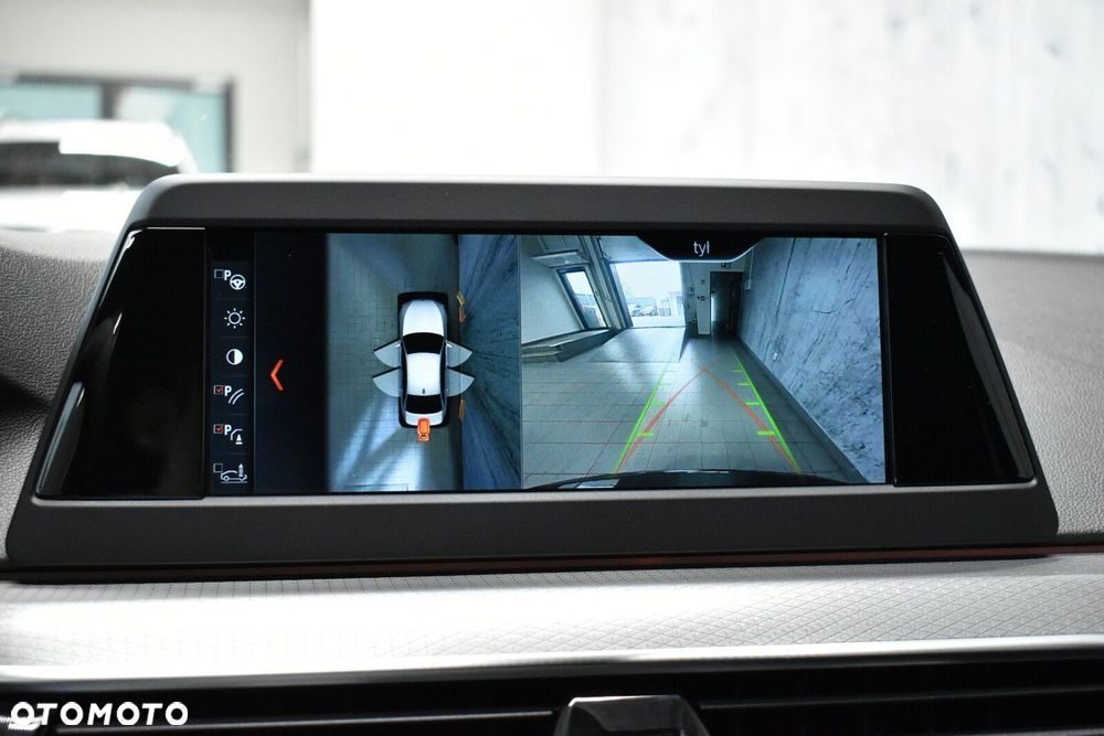 BMW Seria 5 530i GPF xDrive M Sport sport - 17