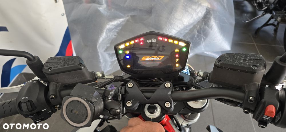 Aprilia Shiver - 8