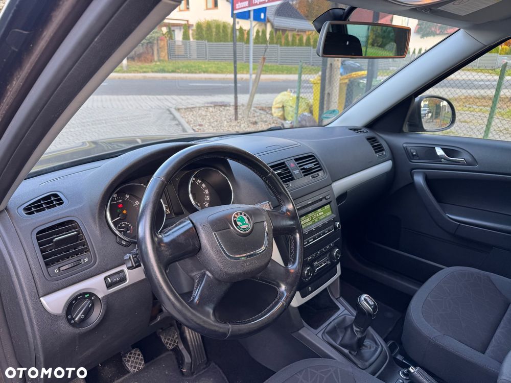 Skoda Yeti 1.8 TSI 4x4 FAMILY - 22