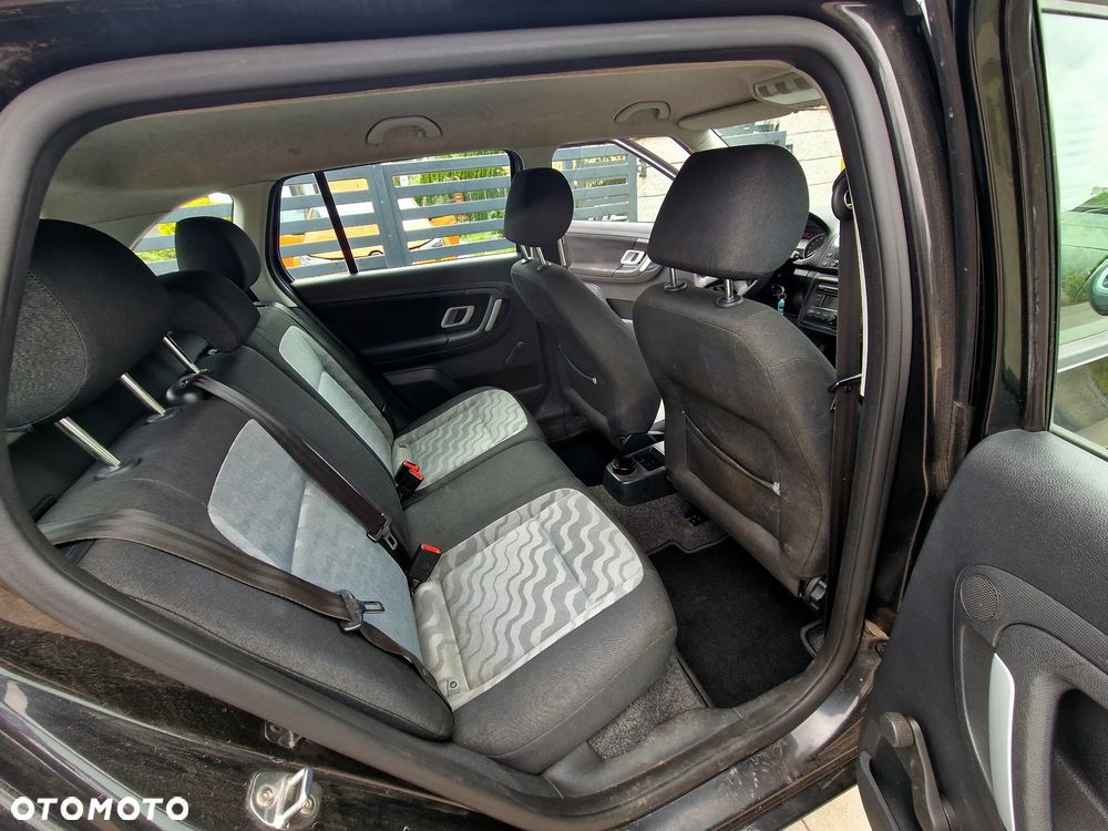Skoda Fabia 1.4 16V Ambiente - 8