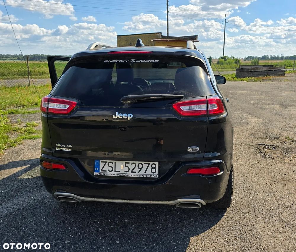 Jeep Cherokee - 3