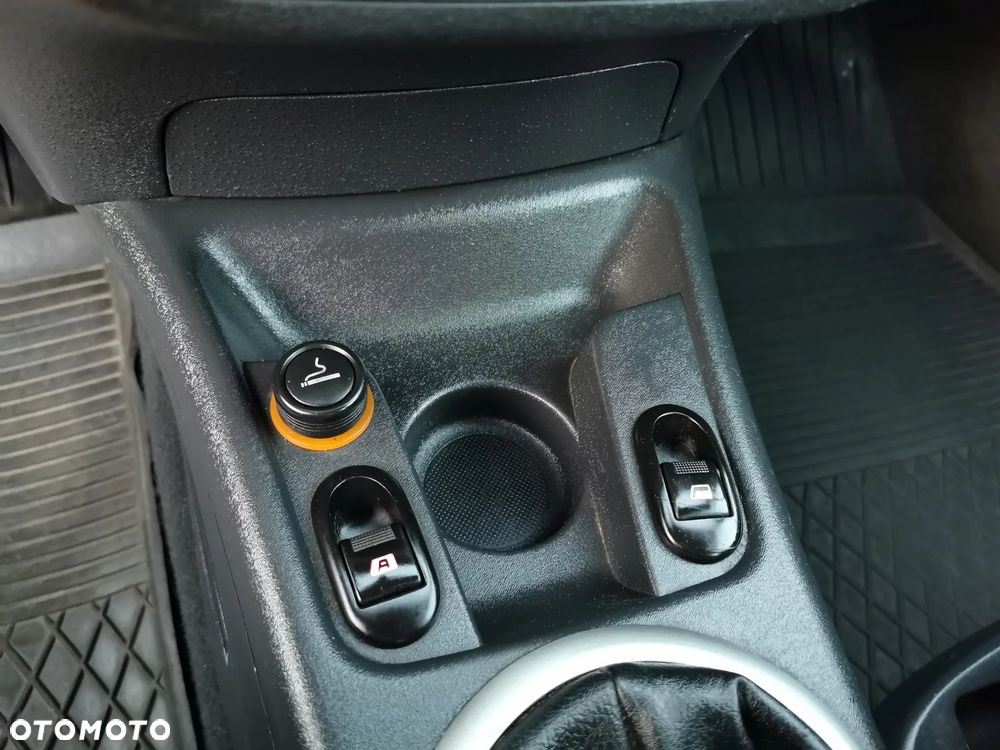 Citroën C3 1.6 HDi FAP VTR - 30