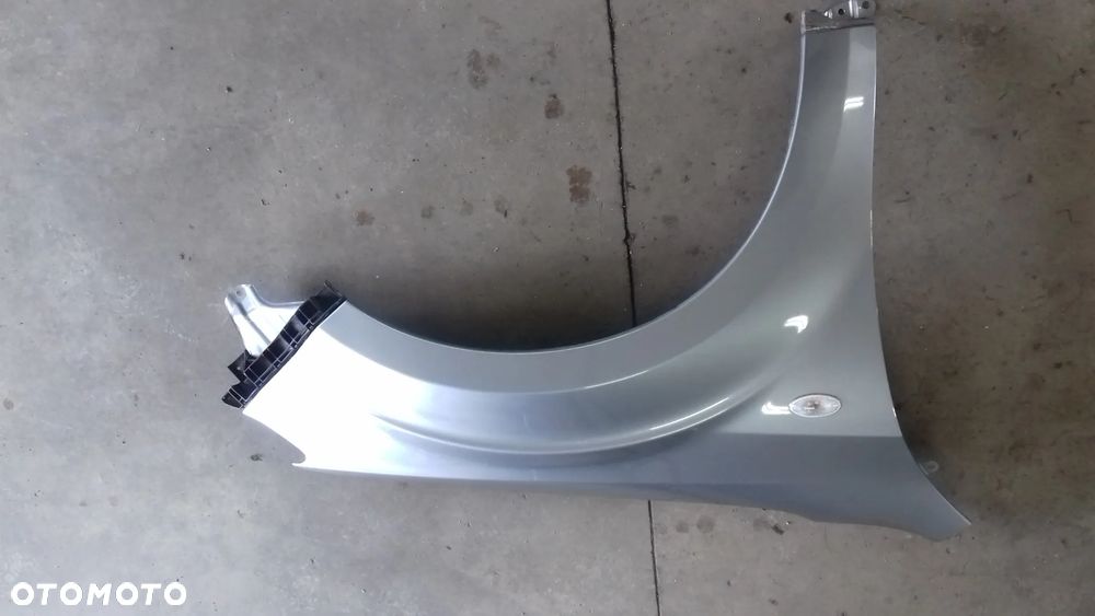 błotnik  prawy przód C6Z Subaru Forester III SH 2.0 D EE20Z - 1