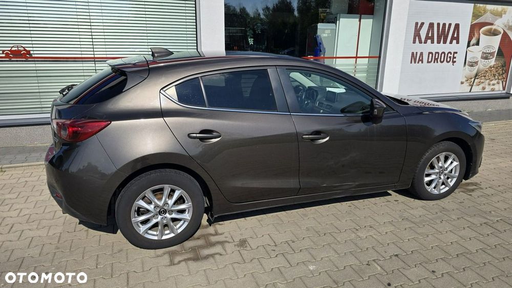 Mazda 3 - 9