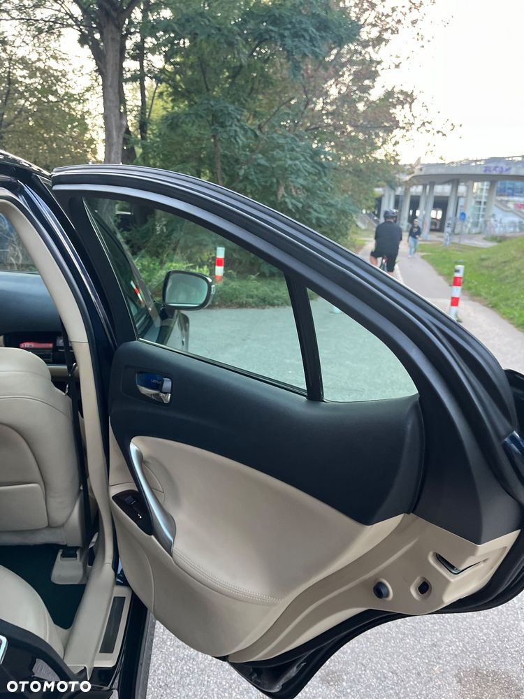 Lexus IS 250 F-Sport - 18