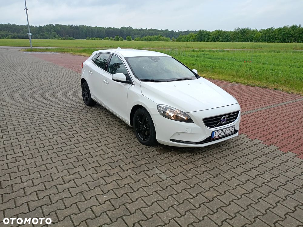 Volvo V40 D2 Drive-E Momentum - 8