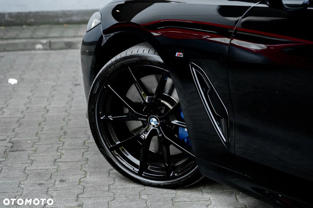 BMW Seria 8 - 4