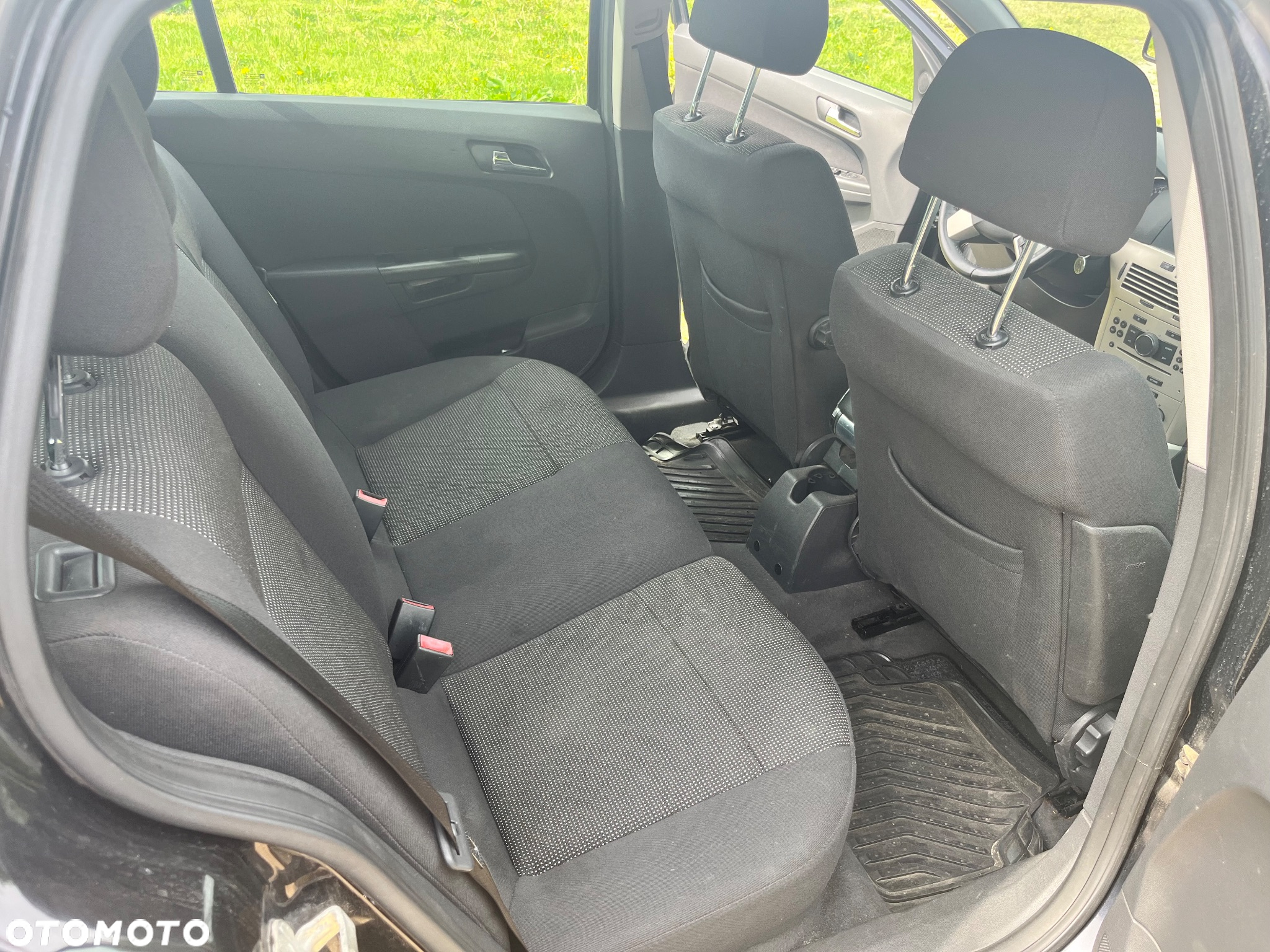 Opel Astra III 1.8 Cosmo - 13
