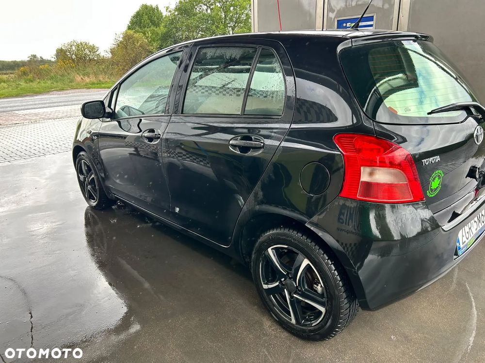Toyota Yaris 1.4 D-4D Luna A/C - 3